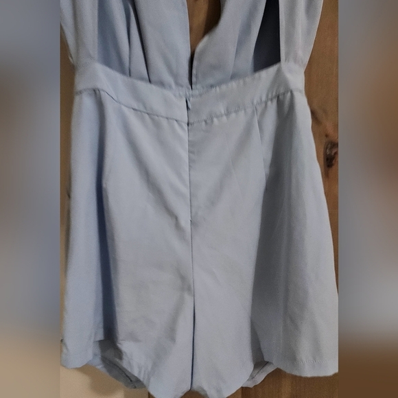 Tobi light blue deep vneck romper. Size smalll - Picture 8 of 11